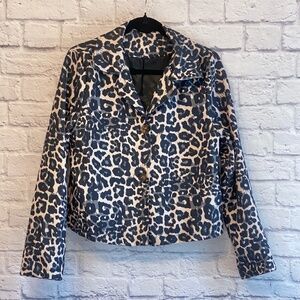 ANIMAL PRINT SHORT JACKET - L - NWOT